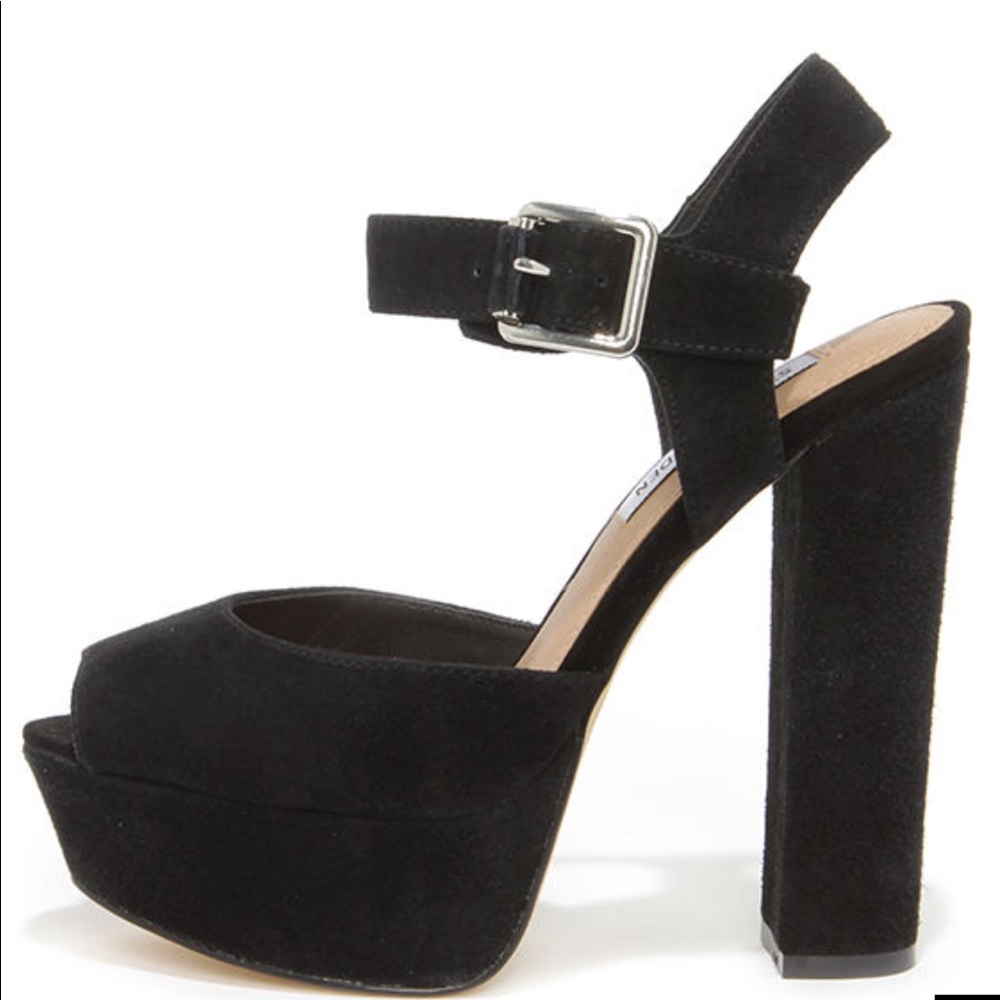 Steve Madden Jilly Black platform heels